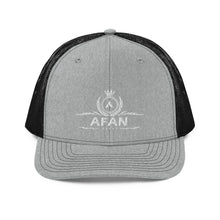 Charger l'image dans la galerie, Afan white embroid logo trucker cap