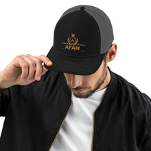 Charger l'image dans la galerie, Afan gold embroid logo trucker cap
